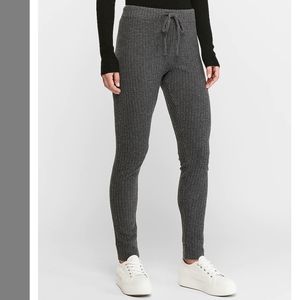 NWT Express Ribbed Cozy Leggings in Charcoal